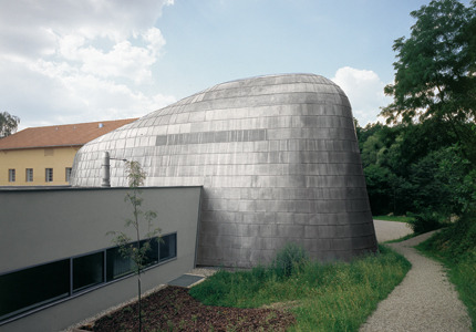 \"Findling\" (großer Saal) des Kulturhauses Bruckmühle