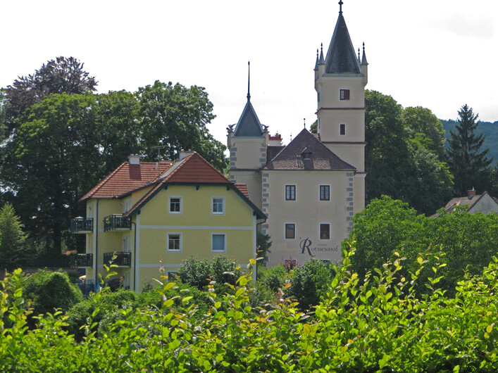 Schloß Emmersdorf