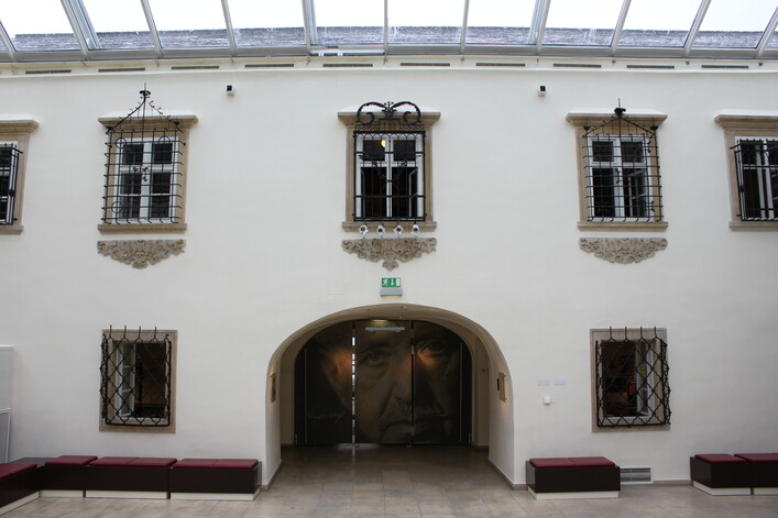 Landesmuseum, Innenhof, überdacht