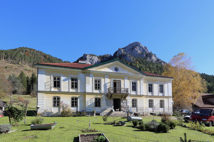 Schwarzau im Gebirge