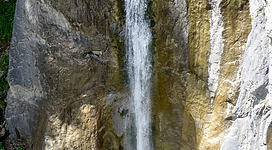 Frauenbach Wasserfall an der Hochstadel-Nordwand bei Lavant - unterer Wasserfall