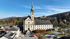 West-northwest view of the church and former monastery in Lockenhaus.
