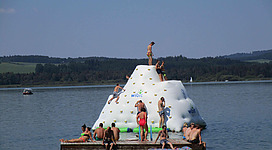 Schwimmen im Strandbad Henndorf