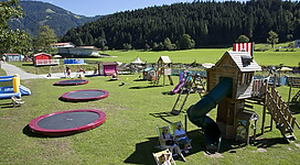 Austoben im Kinderspielpark Goaßhittn