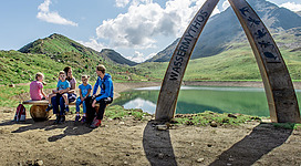 Eine Wanderung zur Ochsenlacke unternehmen