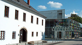 Posthof-Außenansicht neu (2004)