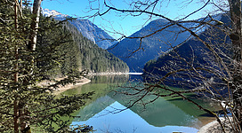 Den Salza Stausee erkunden