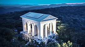 Husarentempel auf dem Kleinen Anninger im Gemeindegebiet von Mödling (Niederösterreich) im Juni 2018