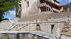 Burg_Frauenstein_Mining_-_Herrenhaus This media shows the protected monument with ObjektID 70314 in Austria. (Commons, de, Wikidata)