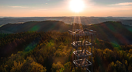 Aussichtsturm Göblberg, Ampflwang, Hausruckwald, Wald, Sonnenuntergang