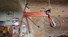 Ausstellungsstücke vorrangig österreichischer Provinienz im Fahrradmuseum in Vösendorf, NIederösterreich