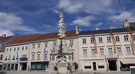 Dreifaltigkeitssäule Baden auf dem Hauptplatz