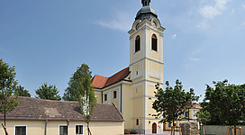 Biedermannsdorf: Kath. Pfarrkirche hl. Johannes der Täufer