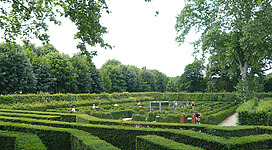 Einen Ausflug zum Irrgarten in Schönbrunn machen