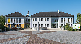 Municipal office in Rohr im Kremstal.