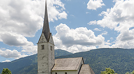 Northwestern view of the subsidiary church Saint Henry the Emperor in Görtschach, municipality Hermagor-Pressegger See, district Hermagor, Carinthia, Austria, EU