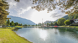 Schwimmen und entspannen im Badesee Lassing