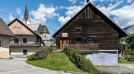 Village center with parish church of the Blessed Virgin Mary in Göriach, municipality Hohenthurn, district Villach Land, Carinthia, Austria, EU