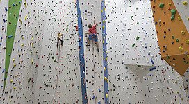 Klettern in der Kaiserbad Ellmau - Kletterhalle