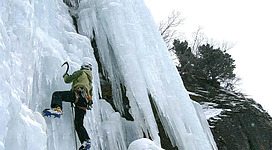 Eisklettern am Weißsee