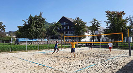Beachvolleyballplatz beim Strandbad in Weyregg am Attersee