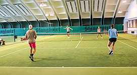 Tennis spielen in der Tennishalle Stanglwirt