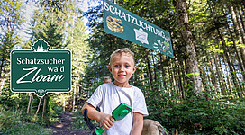 Einen Ausflug zum Schatzsucherwald Zloam machen