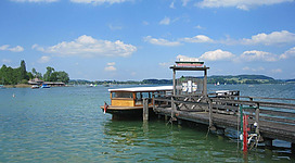 Eine Seenland Schiffahrt genießen