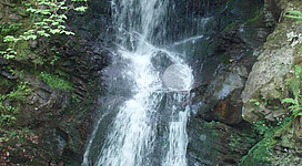 Einen Ausflug zum Wasserfall Hadernigg unternehmen
