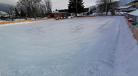 Natur- und Freilufteislaufplatz im Winter in Altenmarkt.
