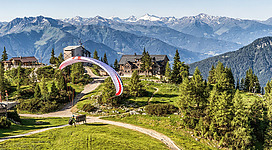 Paragleiten im Rofangebirge