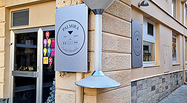 Palmira Cocktailbar von außen am 01.01.2026